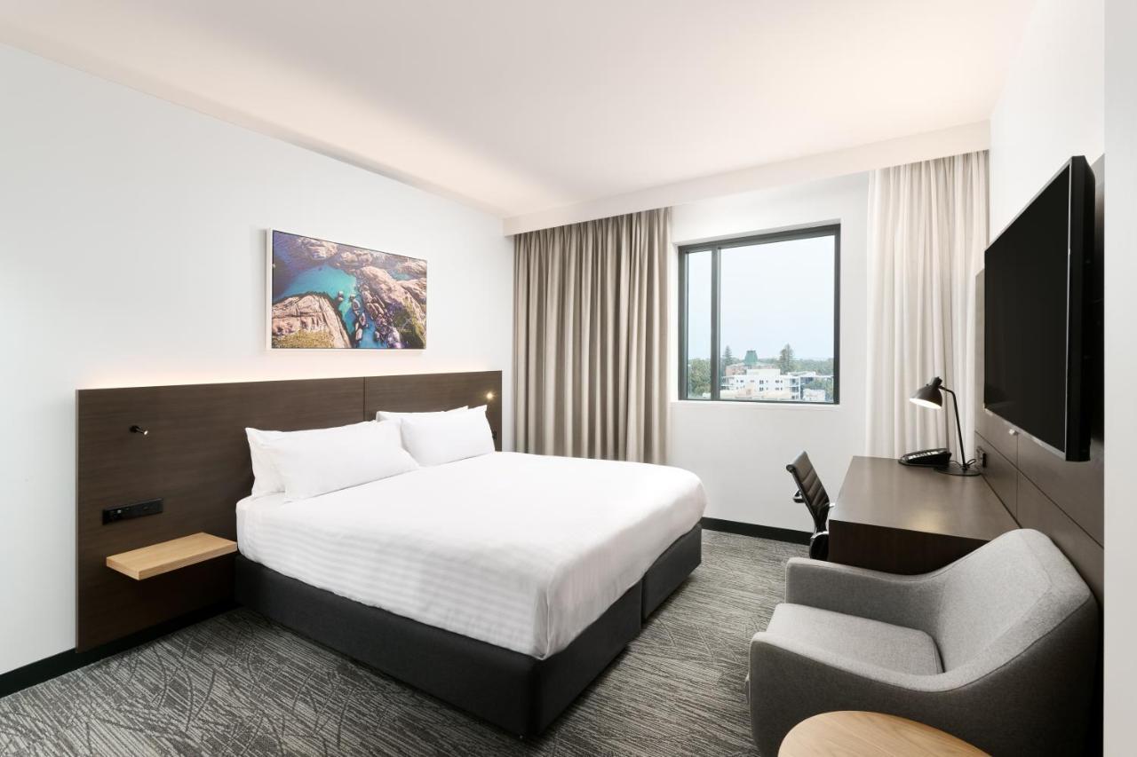 Holiday Inn West Perth By Ihg Exterior photo